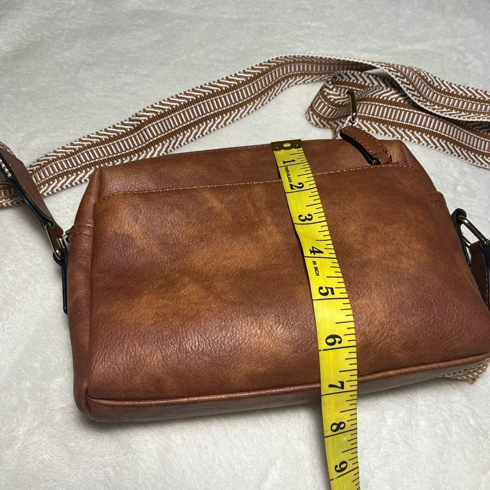 Bostanten Brown Women’s Crossbody Bag with Patterned‎ Strap